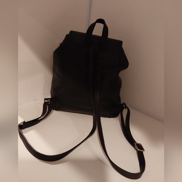 Vintage COACH Legacy Handcrafted Leather Black Backpack - Picture 3 of 12
